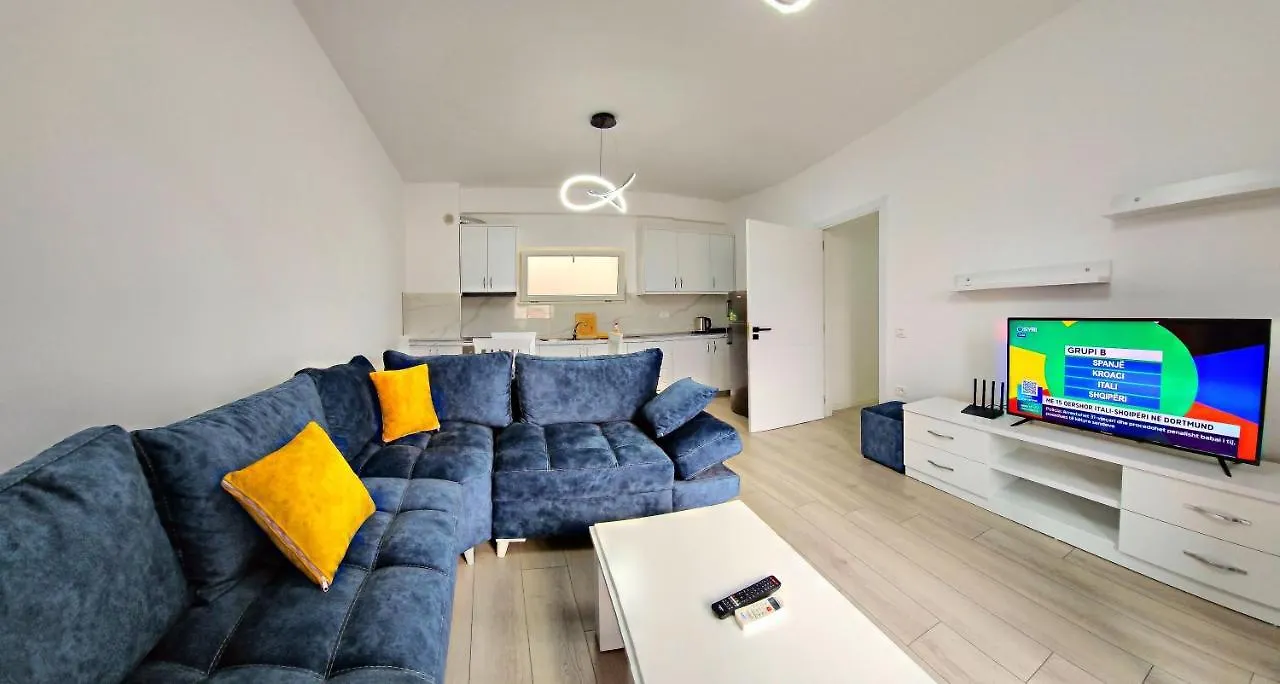 טיראנה Super Apartment אלבניה
